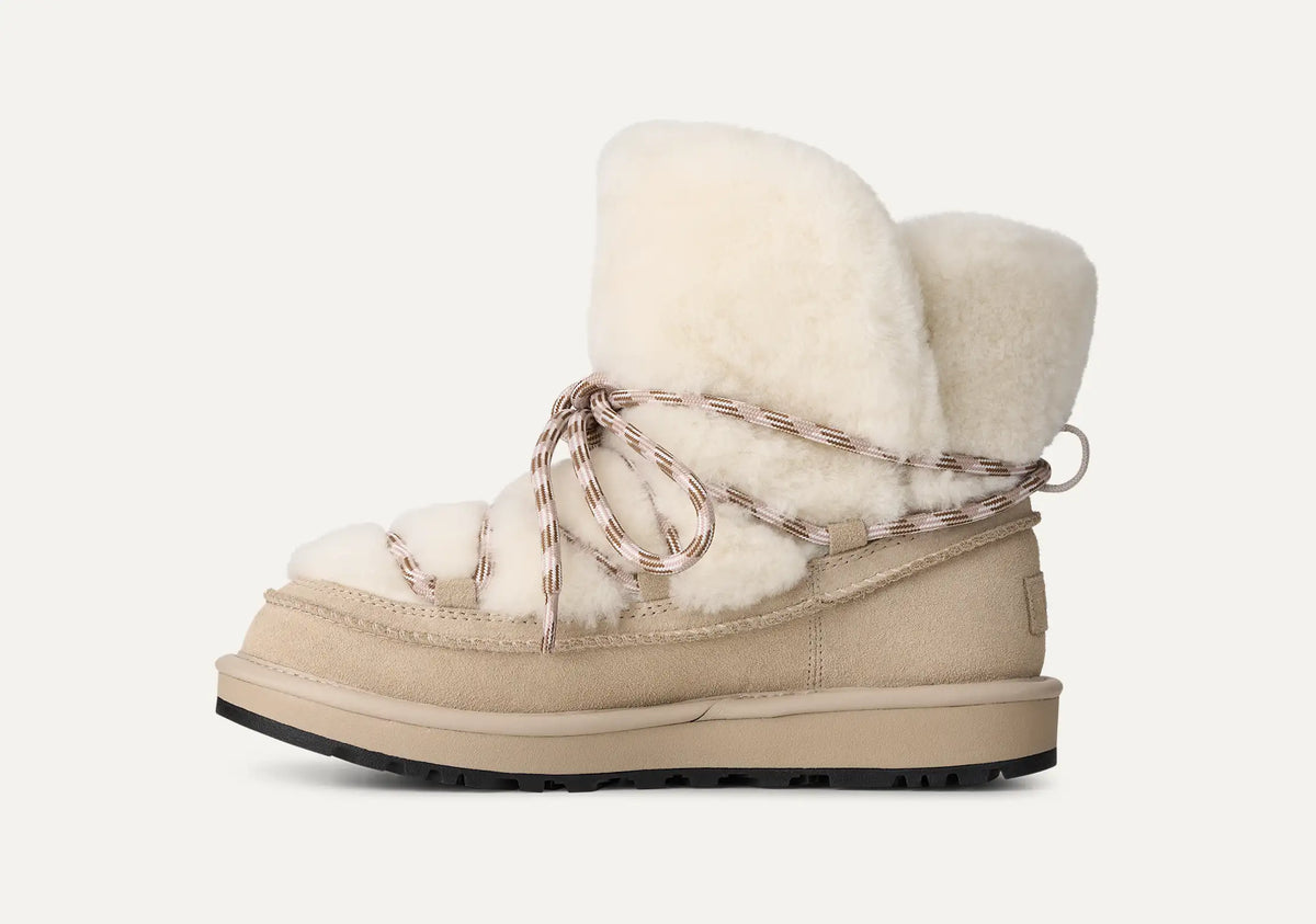 Women's Classic Tread Fluffed Boot - Moonlight